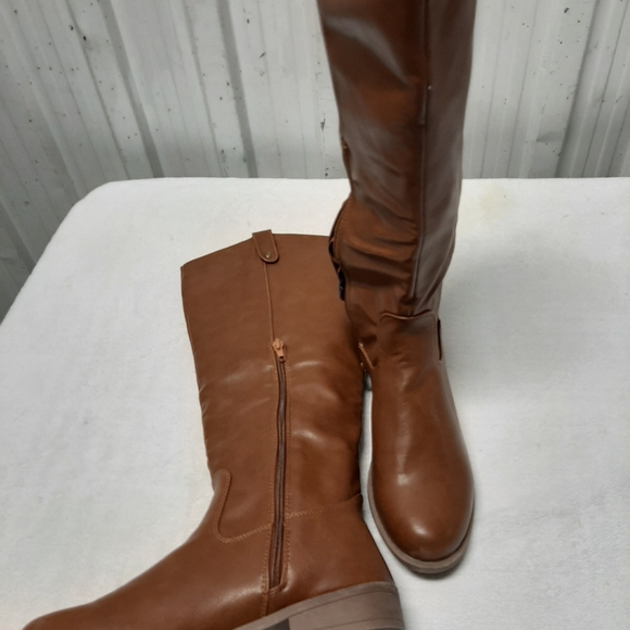 Ladies boots - Picture 6 of 8